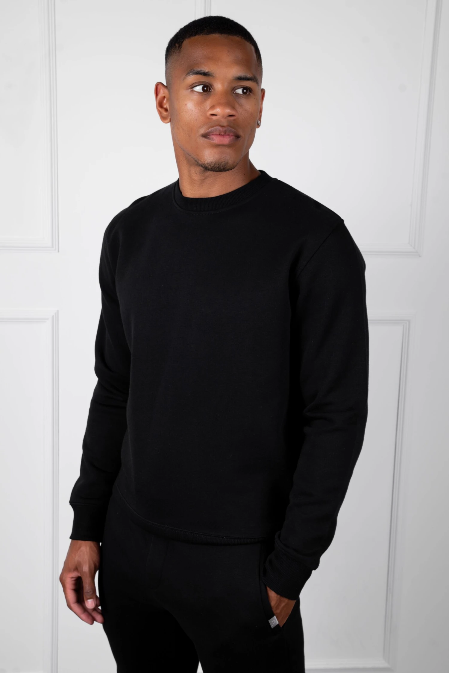 Slim Fit Crew Neck Sweatshirt - Black(Slim Fit Crew Neck Sweatshirt Black) 6 Slim Fit Crew Neck Sweatshirt - Black(Slim Fit Crew Neck Sweatshirt Black) - Image 6