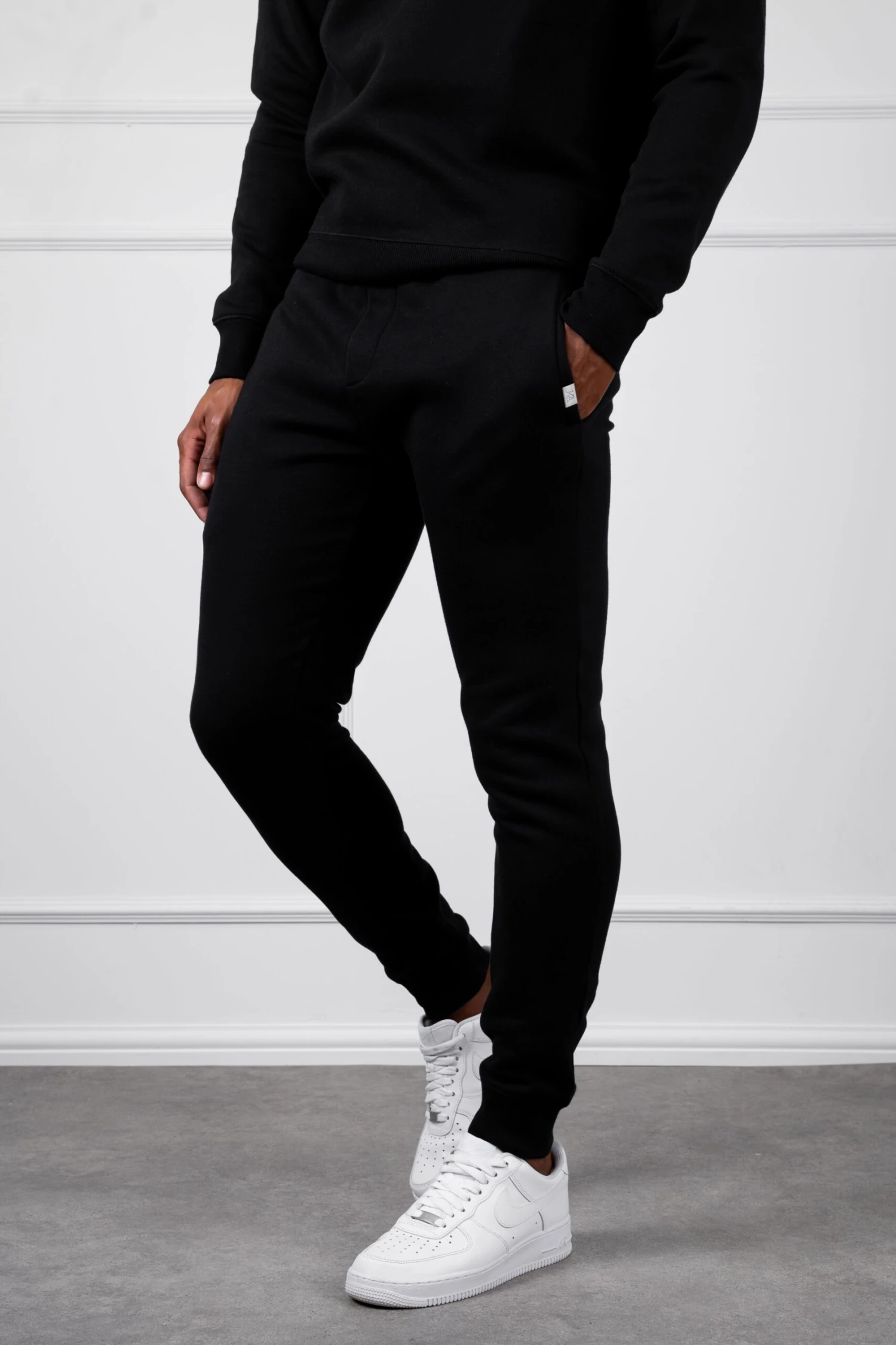 Slim Fit Crew Neck Sweatshirt - Black(Slim Fit Crew Neck Sweatshirt Black) 5 Slim Fit Crew Neck Sweatshirt - Black(Slim Fit Crew Neck Sweatshirt Black) - Image 5