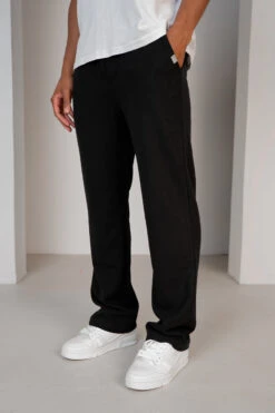 Waffle Straight Joggers - Black(Waffle Joggers Black)