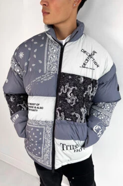 J811 Graffiti Print Puffer Jacket - Grey/White(J811 Graffiti Print Puffer Jacket Grey White) -Jk Attire trust 4